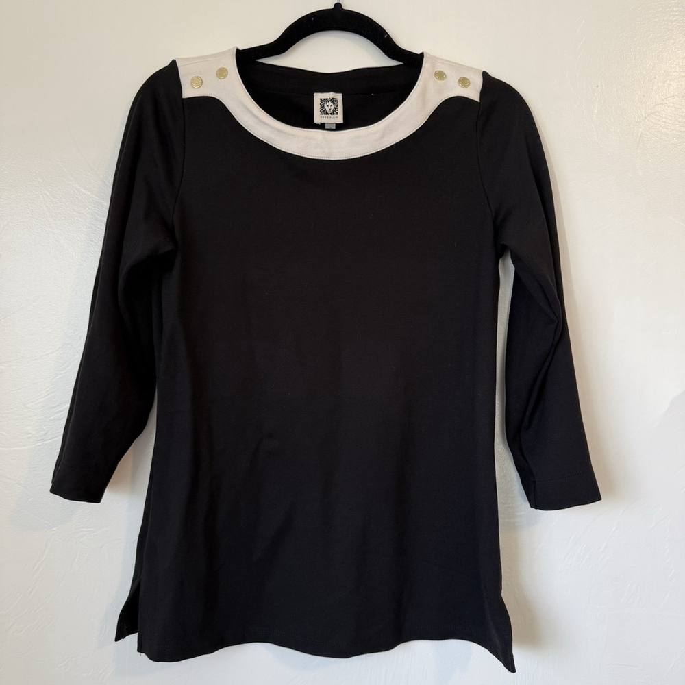 Anne Klein 3/4 Sleeve Knit Top Black & Ivory with Gold Button Detail Size Small